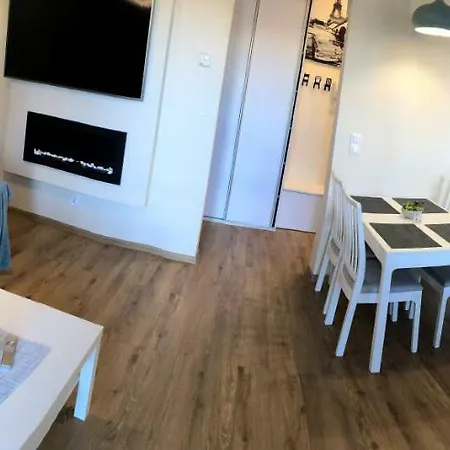 Lux Garden Lägenhet *